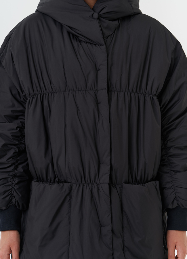 Женская куртка оверсайз модель № 27884 универмаг малина