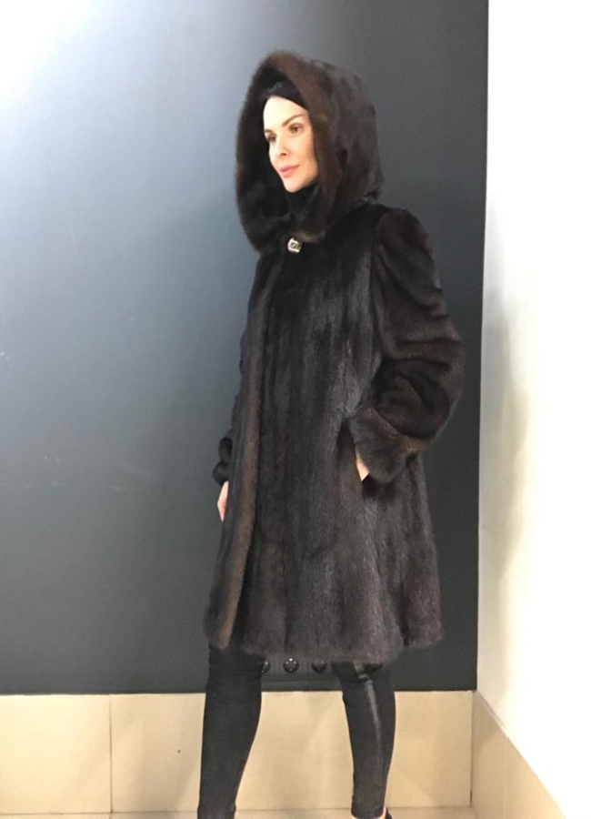 Норковая шуба балетка с капюшоном модель № А-10 в рассрочку