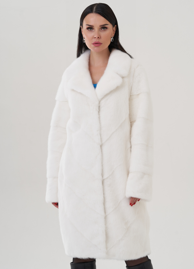 Норковая шуба белого цвета модель № 24807 универмаг малина