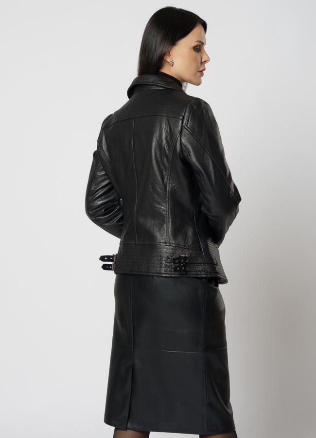 Утепленная кожаная куртка черного цвета модель № 20008 универмаг малина