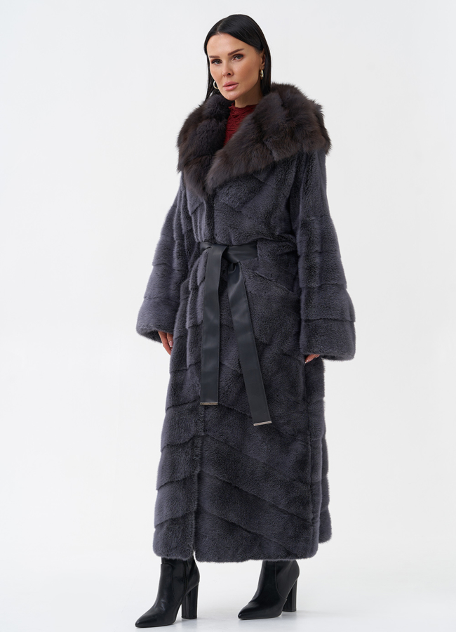 Шуба из норки с капюшоном из куницы модель № 29252 универмаг малина