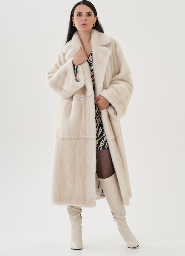 Белая шуба из аукционной норки модель № 24965 универмаг малина