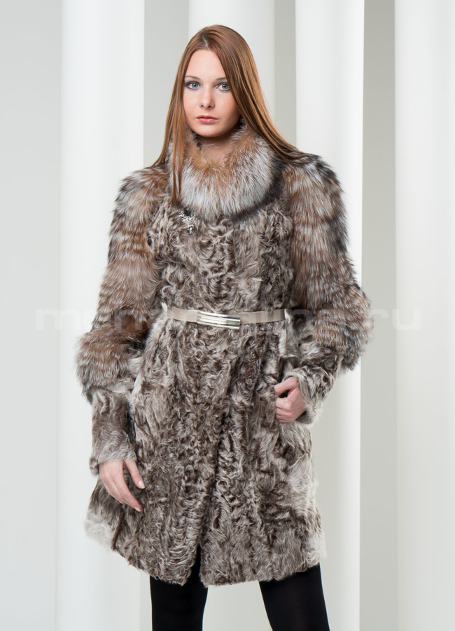 Шуба мерлушка с блюфростом модель № S-117 меха малина