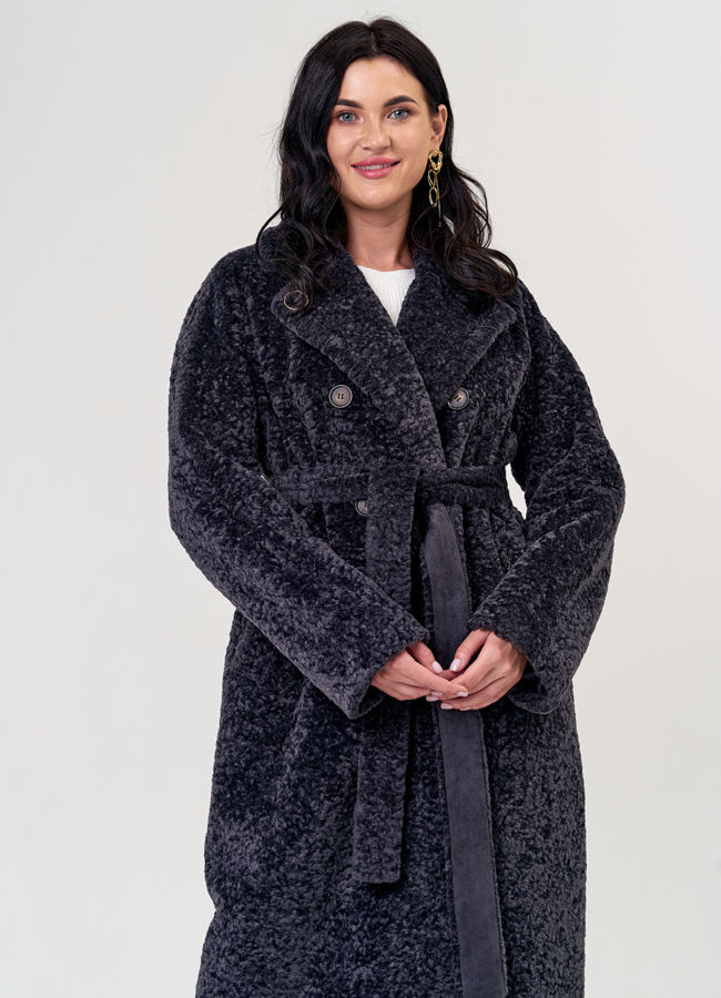 Пальто из эко меха в сером цвете модель № 21378 в рассрочку