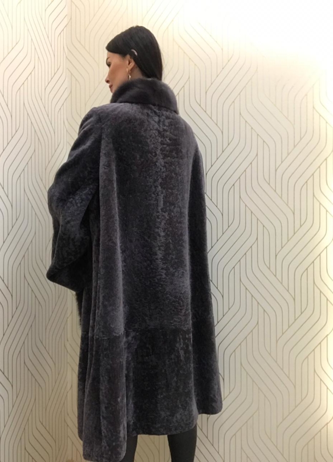 Шуба из астрагана модель № АС-44 в кредит