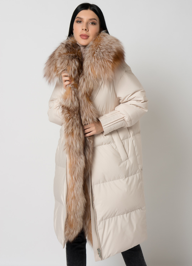 Длинный пуховик с мехом модель № 2310-1 универмаг малина