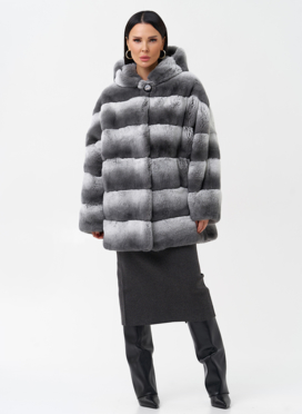 Шуба из кролика с капюшоном Шуба из кролика с капюшоном