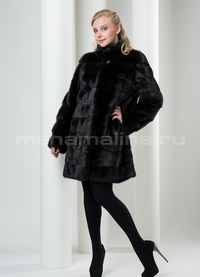 Шуба норка поперечка, воротник-стойка. Цвет махагон модель № S-102  меха малина