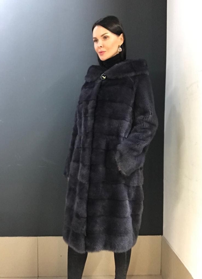 фото Норковая шуба с капюшоном модель № 17-51
