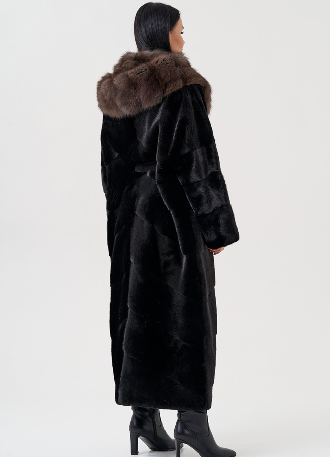 Норковая шуба с капюшоном из куницы  модель № 80059 универмаг малина