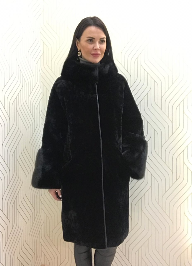 Шуба из мутона модель № 15 в кредит