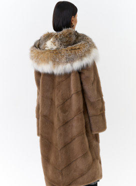 Норковая шуба с рысью