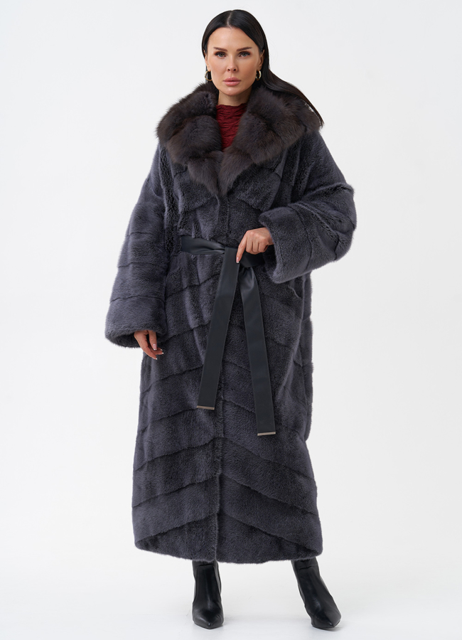 Шуба из норки с капюшоном из куницы модель № 29252 универмаг малина