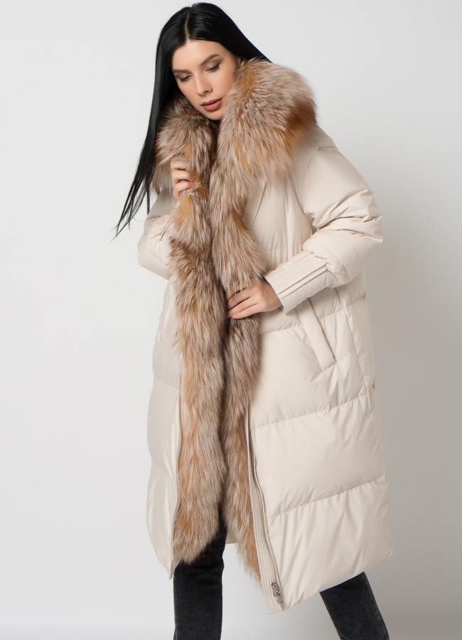 Длинный пуховик с мехом модель № 2310-1 универмаг малина