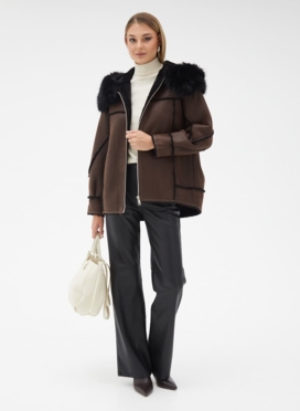 Женская дубленка из эко кожи с капюшоном
