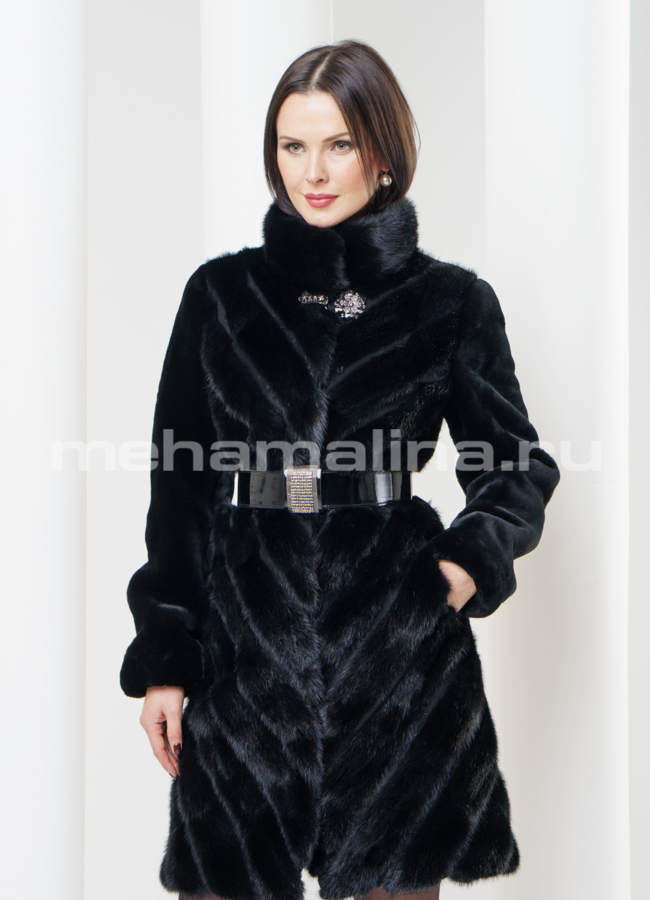Шуба из мутона с норкой, цвет черный модель № S-317 меха малина