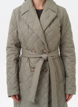 Женское стеганое полупальто с поясом