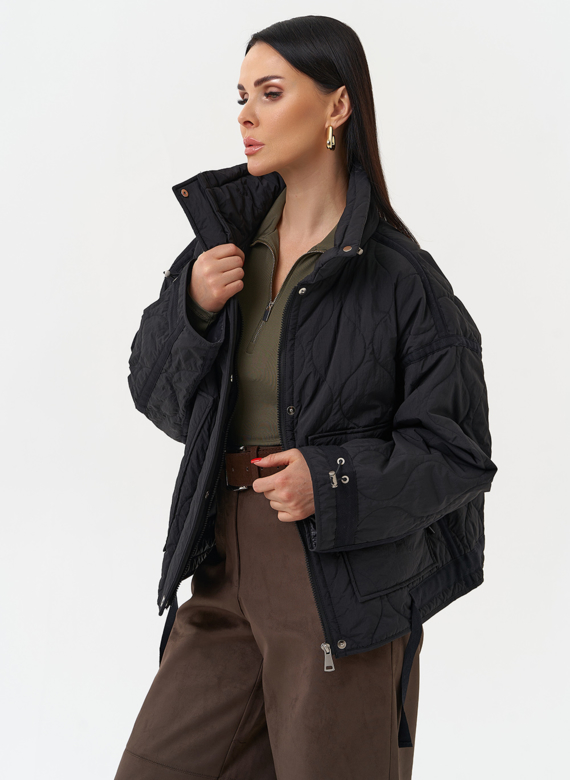 Короткая куртка с воротником стойкой