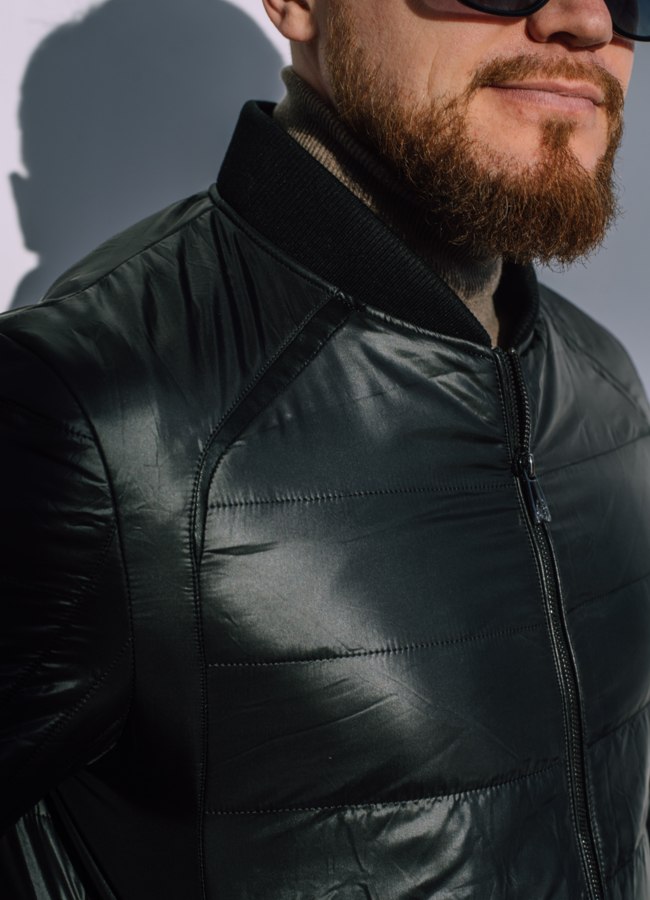 Куртка бомбер черного цвета  модель № 22414 универмаг малина