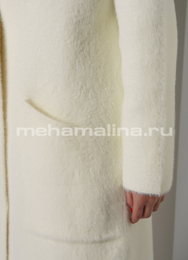 Белое пальто с английским воротником модель № 231 в рассрочку