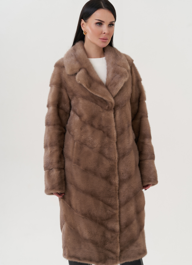 Шуба из норки с английским воротником  модель № 25734 универмаг малина