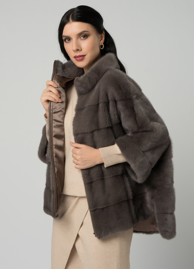 Короткая шуба на молнии коричневого цвета модель № 21913 универмаг малина