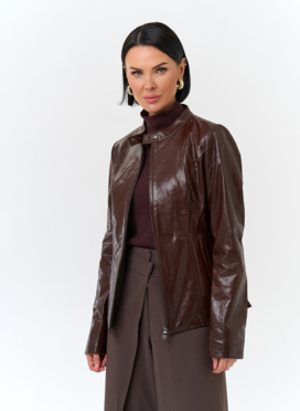 Женская куртка из натуральной кожи