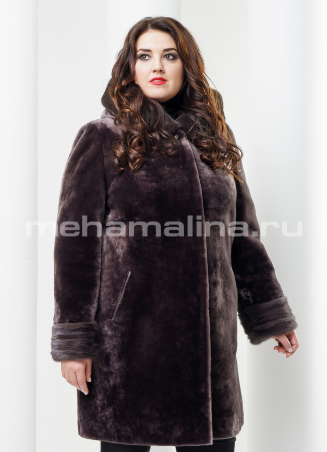 Шуба мутон, капюшон модель № S-388 меха малина