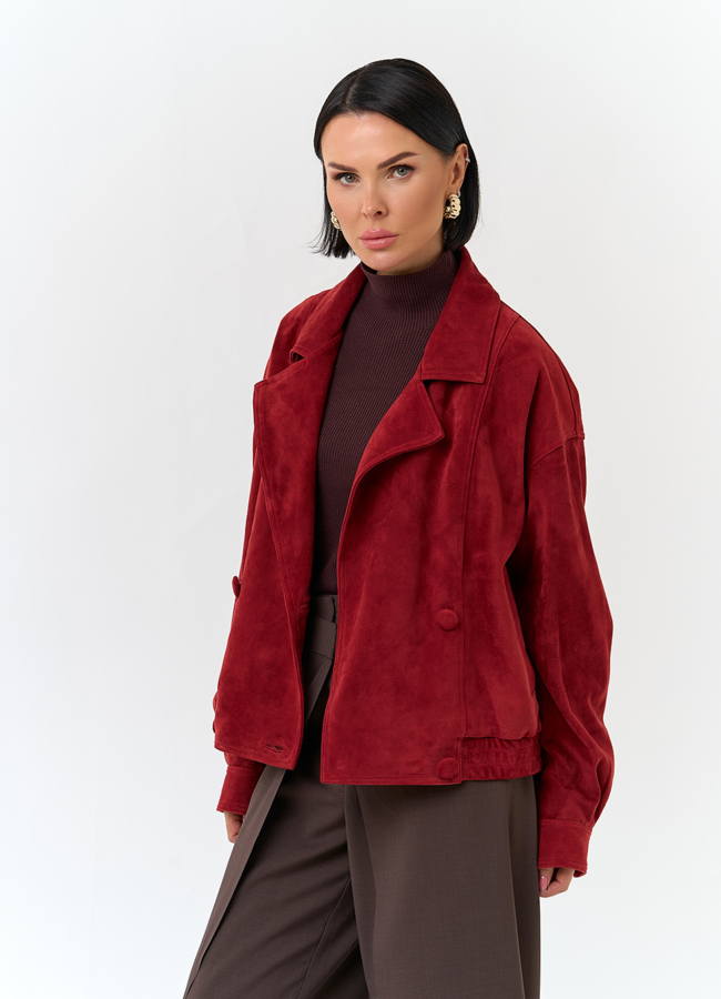 Женская куртка из натуральной замши красного цвета модель № 32740 универмаг малина