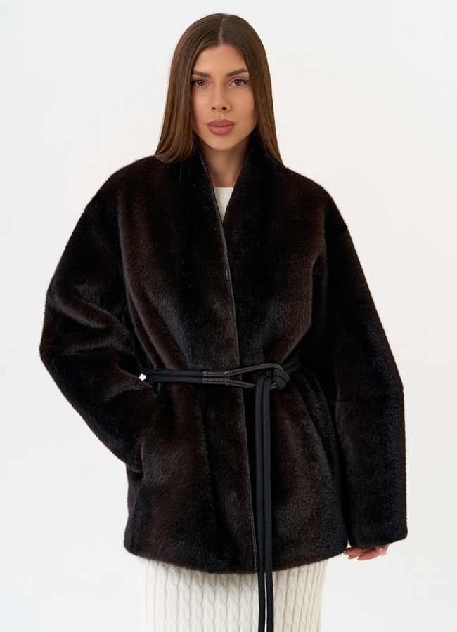 Женская шуба из эко меха коричневого цвета модель № 31522 универмаг малина