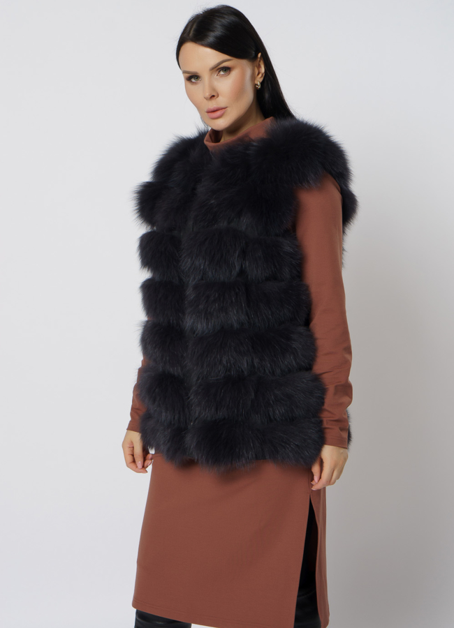 Удлиненная меховая жилетка из песца в цвете графит модель № 21719 универмаг малина