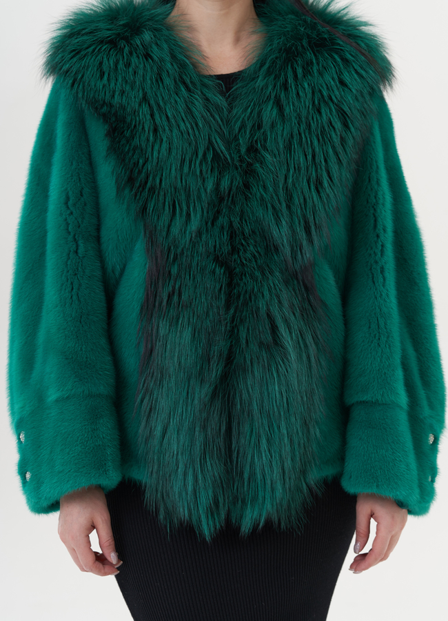 Женская шуба из меха норки модель № 26006 в рассрочку