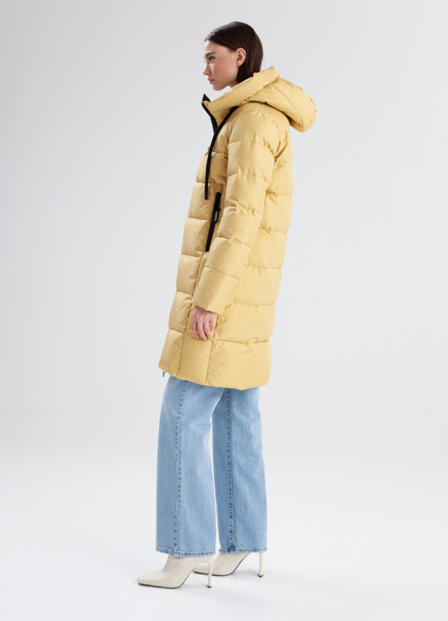 Женский пуховик с капюшоном модель № 23345 в рассрочку