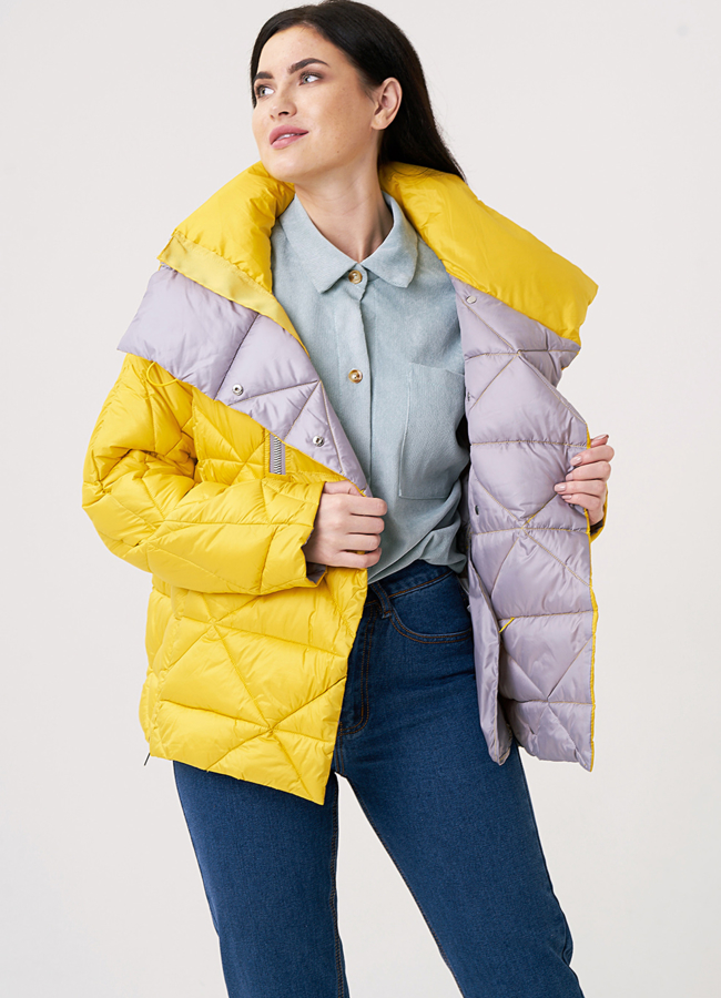 Желтая куртка укороченная на молнии модель № 110134 в кредит