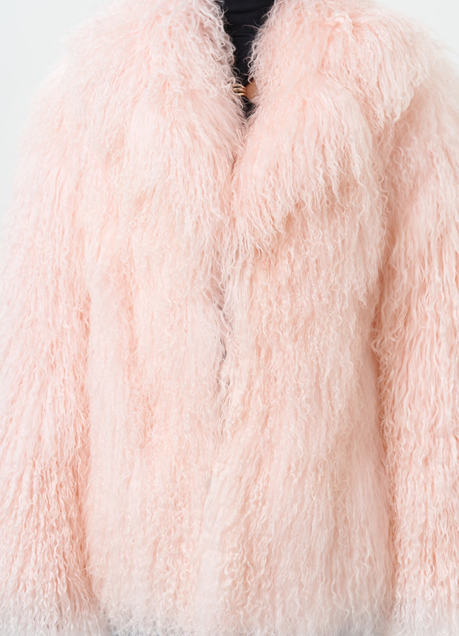 Женская шуба из меха ламы модель № 31039 универмаг малина Женская шуба из меха ламы модель № 31039 универмаг малина