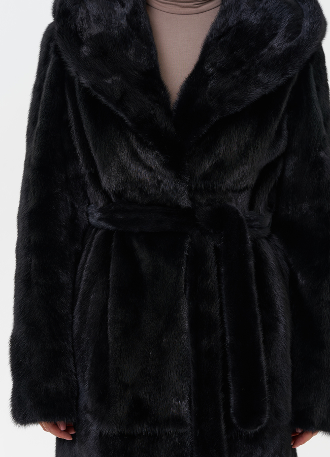 Женская норковая шуба с капюшоном модель № 27663 универмаг малина