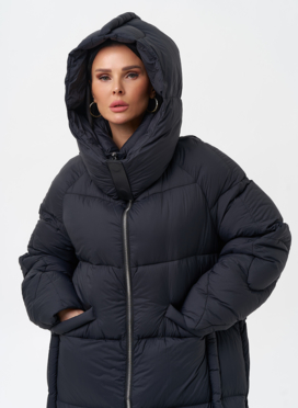 Женский пуховик с капюшоном 