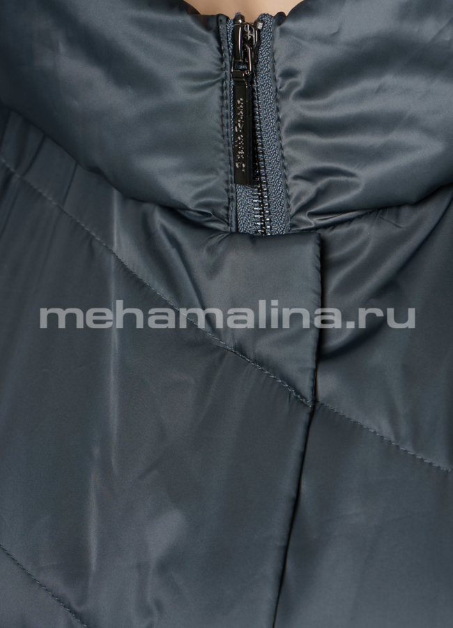 Пальто из полиэстера с капюшоном на молнии модель № 298 универмаг малина