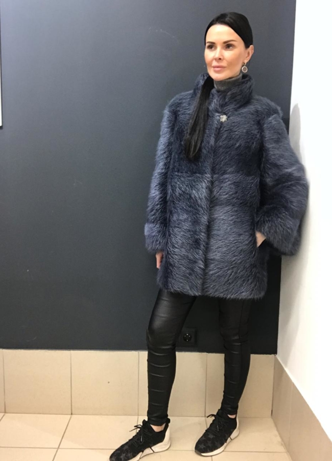 Шуба из нутрии модель № Моника [3] меха малина