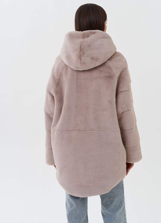 Женское пальто из эко меха с капюшоном модель № 27744 универмаг малина