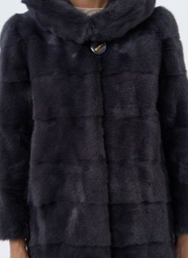 Норковая шуба в цвете графит с капюшоном 