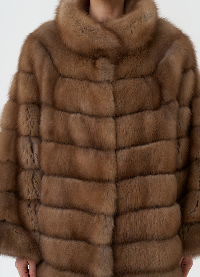 Шуба из куницы с воротником стойка модель № 30477 универмаг малина Шуба из куницы с воротником стойка модель № 30477 универмаг малина