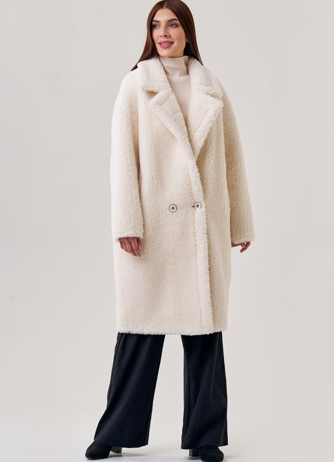 Белая шуба из шерсти с английским воротником модель № 19427 в рассрочку