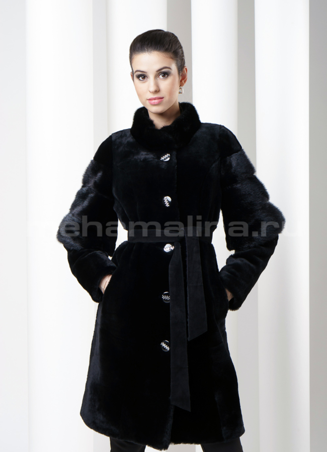 Шуба с норковыми рукавами из астрагана модель № S-119  меха малина