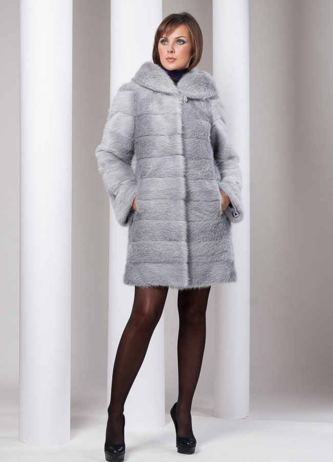 Шуба из нутрии модель № S-64 меха малина