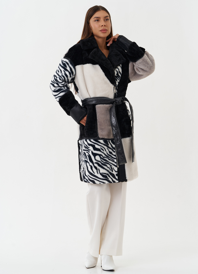 фото Шуба из эко меха с принтом модель № 28560