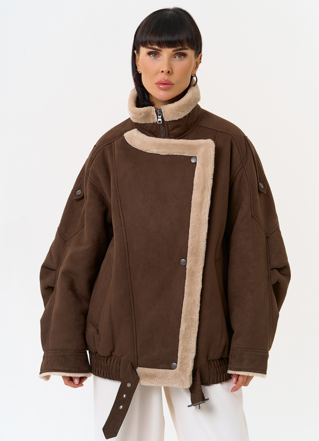 фото Женский бомбер из эко замши с воротником стойкой модель № 31533 фото Женский бомбер из эко замши с воротником стойкой модель № 31533