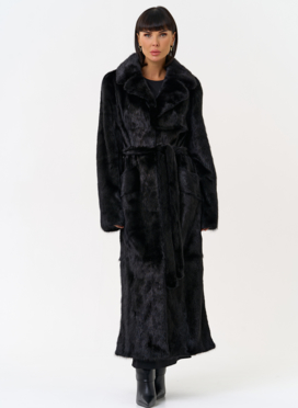 Длинная шуба из меха норки в черном цвете Длинная шуба из меха норки в черном цвете