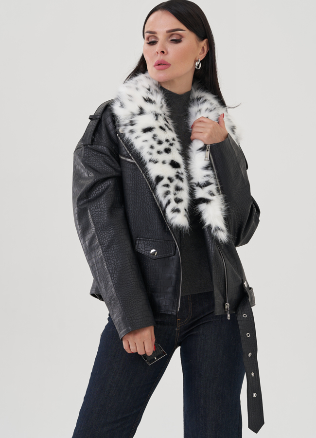 Куртка из эко кожи черного цвета модель № 24909 в рассрочку