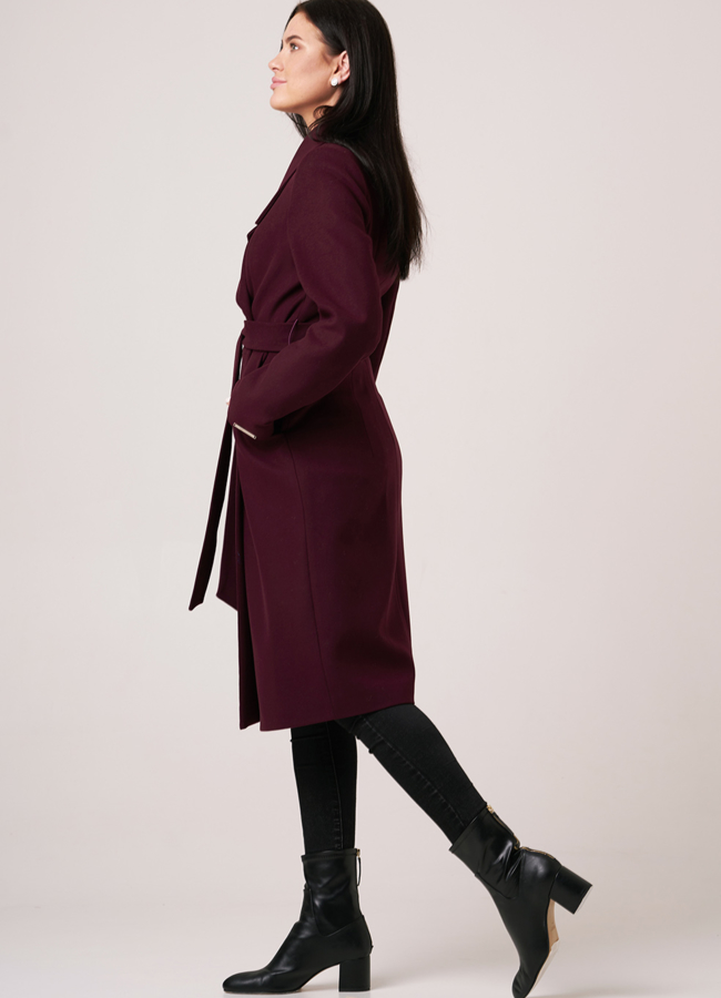 Женское приталенное пальто модель № 10982 в рассрочку